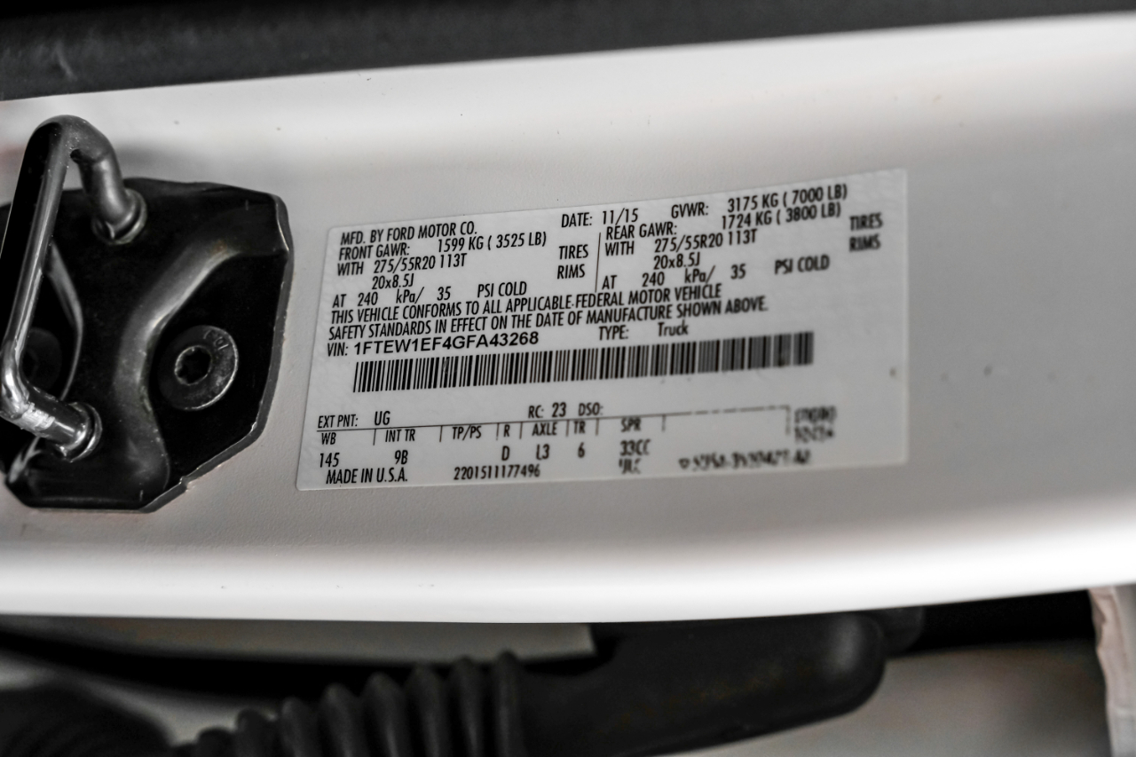 Ford F-150 Platinum SuperCrew 5.5-ft. Bed 4WD 2016