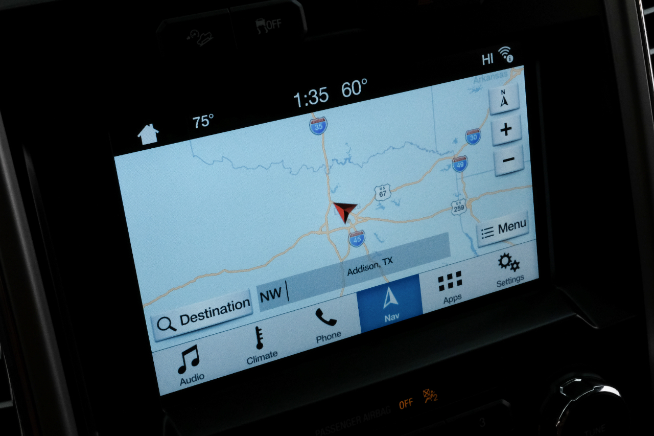 Ford F-150 4WD SuperCrew 139" Lariat 2016