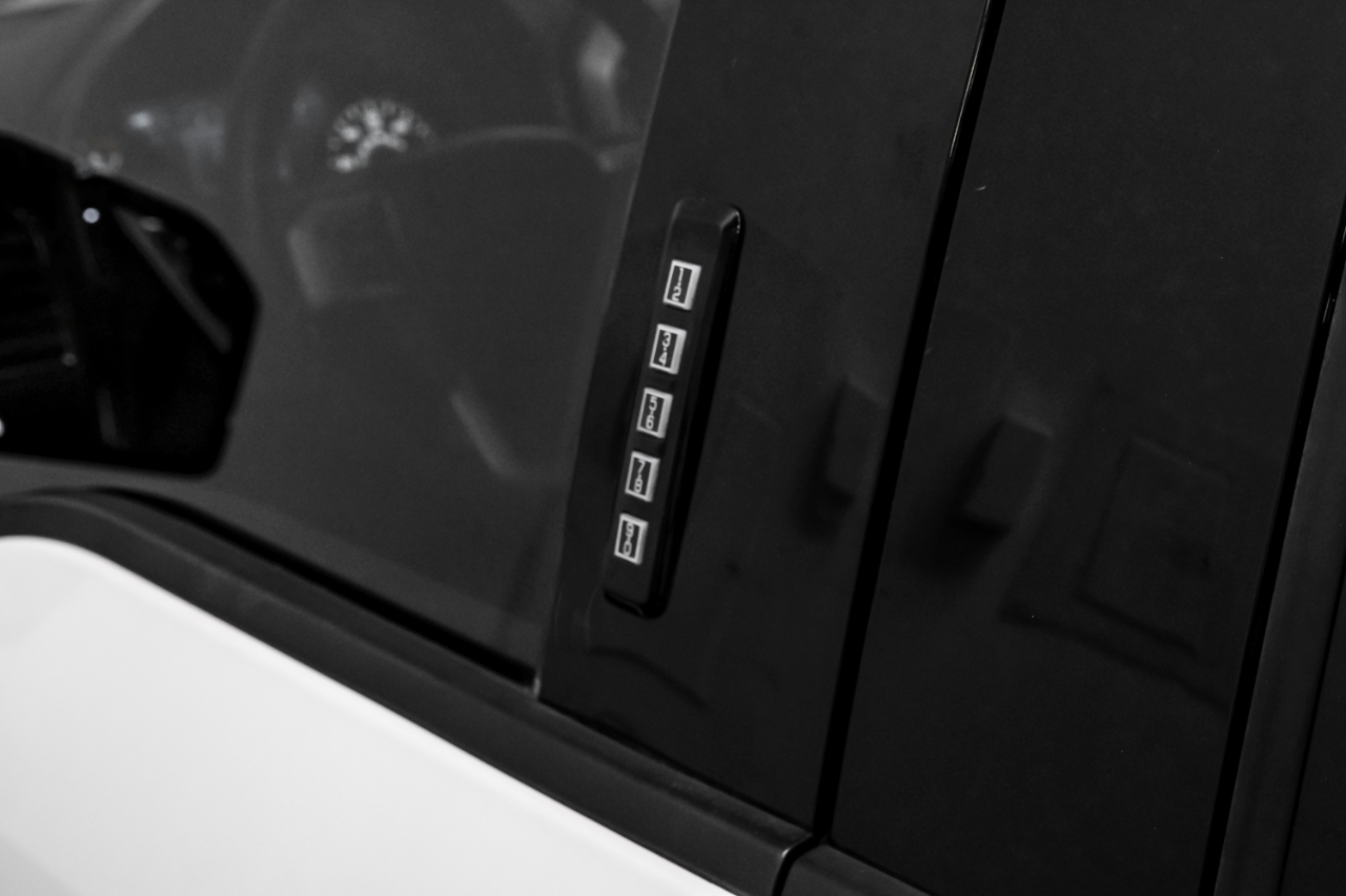 Ford F-150 4WD SuperCrew 139" Lariat 2016