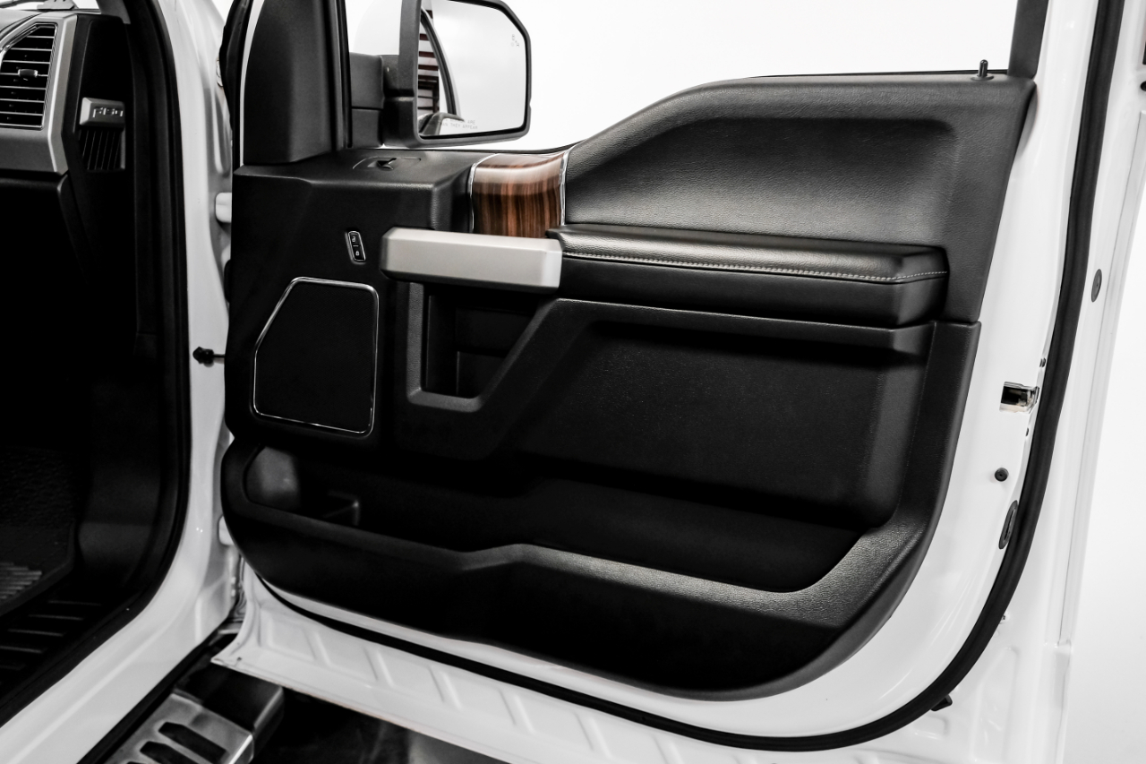 Ford F-150 4WD SuperCrew 139" Lariat 2016