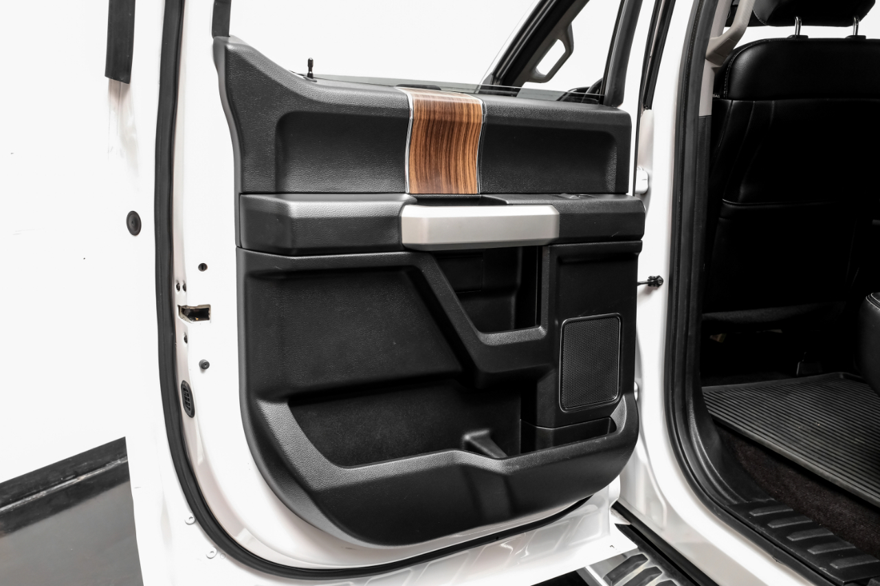 Ford F-150 4WD SuperCrew 139" Lariat 2016