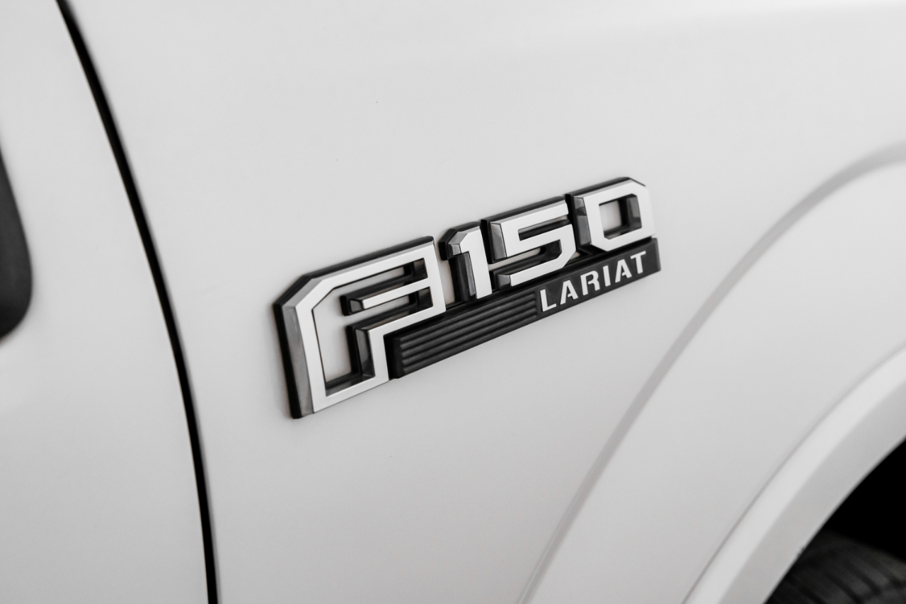 Ford F-150 4WD SuperCrew 139" Lariat 2016