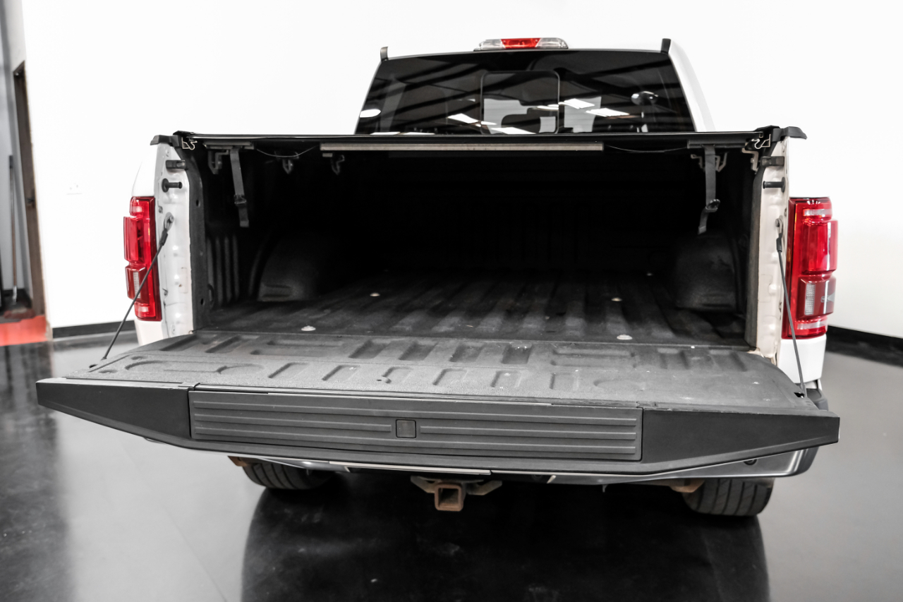 Ford F-150 4WD SuperCrew 139" Lariat 2016