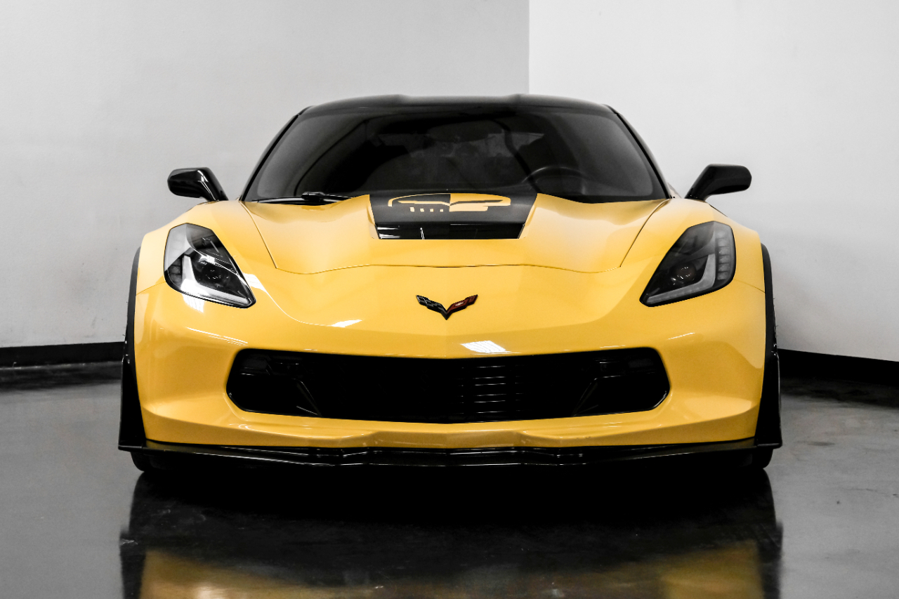 Chevrolet Corvette 2dr Grand Sport Cpe w/2LT 2017