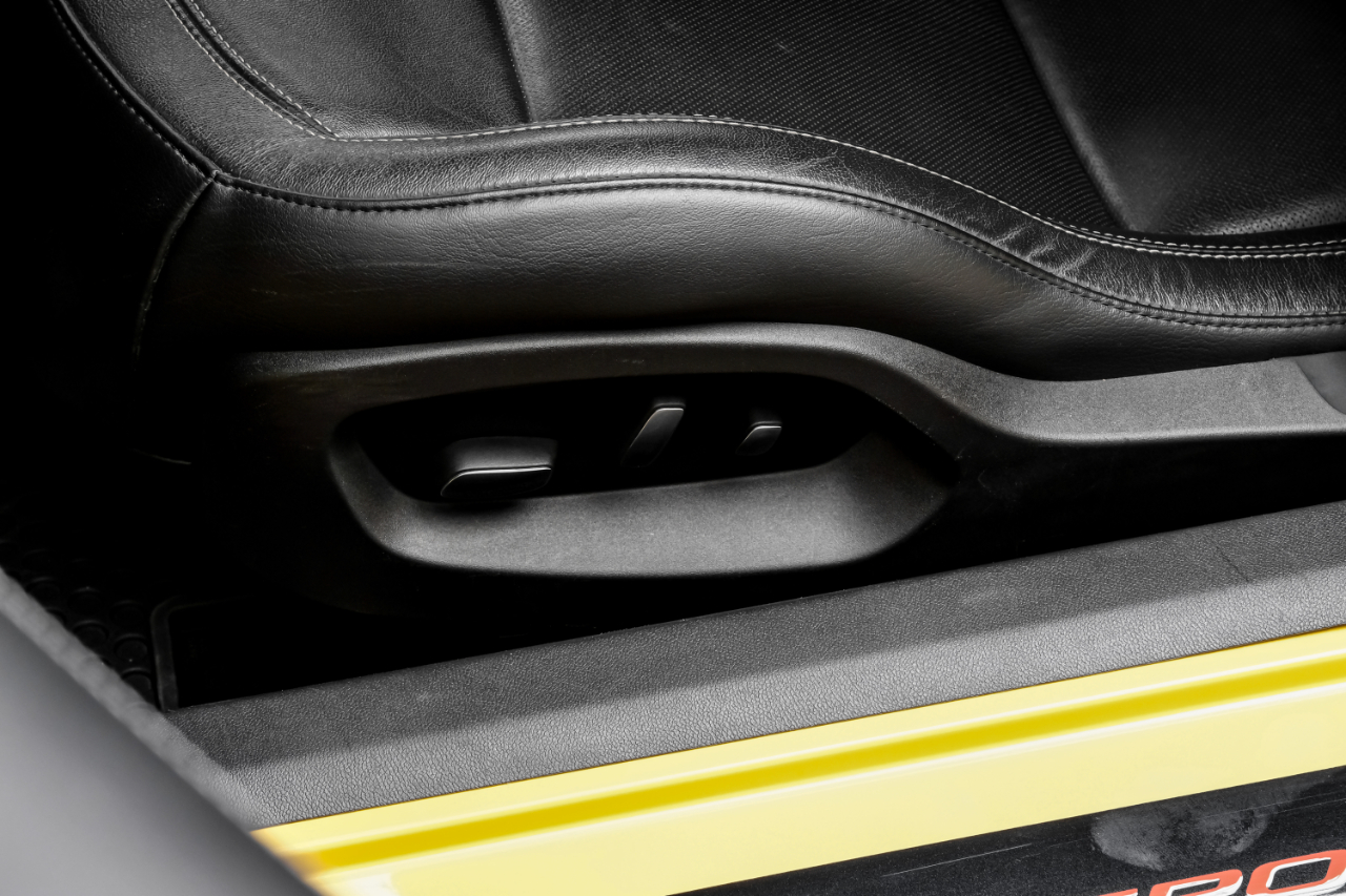 Chevrolet Corvette 2dr Grand Sport Cpe w/2LT 2017