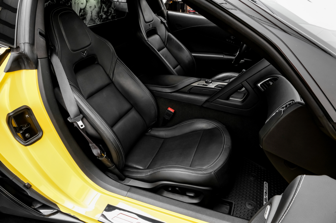 Chevrolet Corvette 2dr Grand Sport Cpe w/2LT 2017