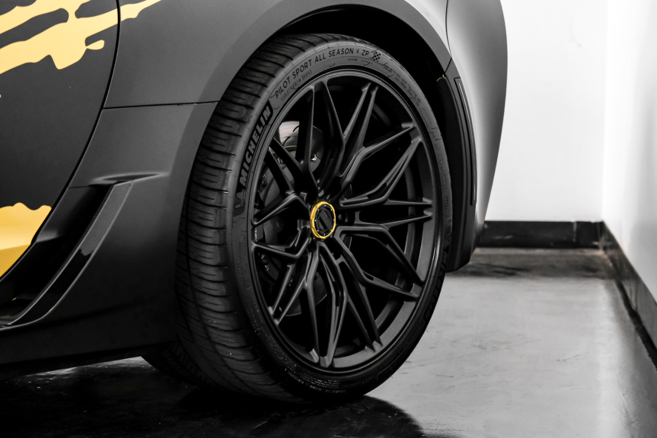 Chevrolet Corvette 2dr Grand Sport Cpe w/2LT 2017