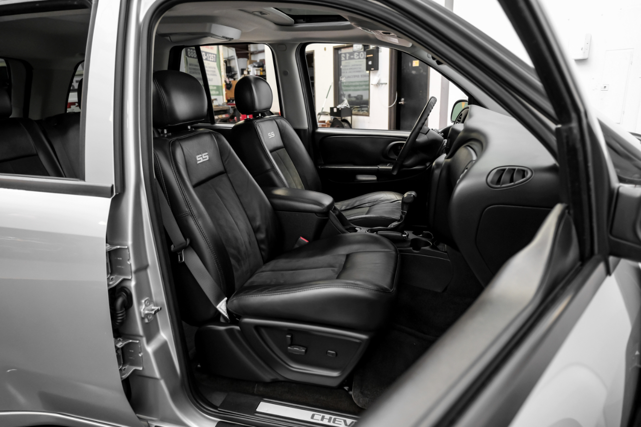 Chevrolet TrailBlazer 2WD 4dr SS w/3SS 2008