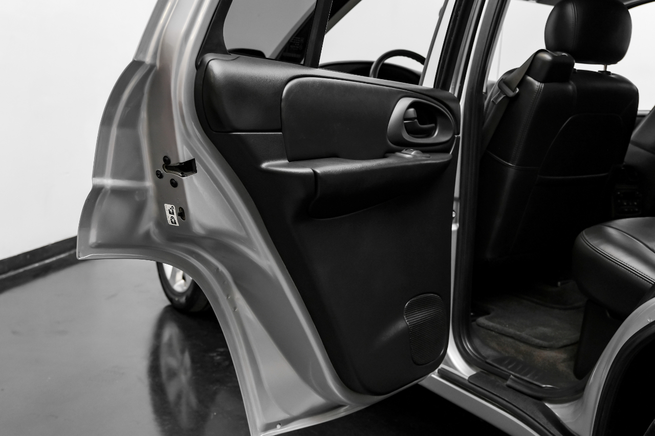 Chevrolet TrailBlazer 2WD 4dr SS w/3SS 2008