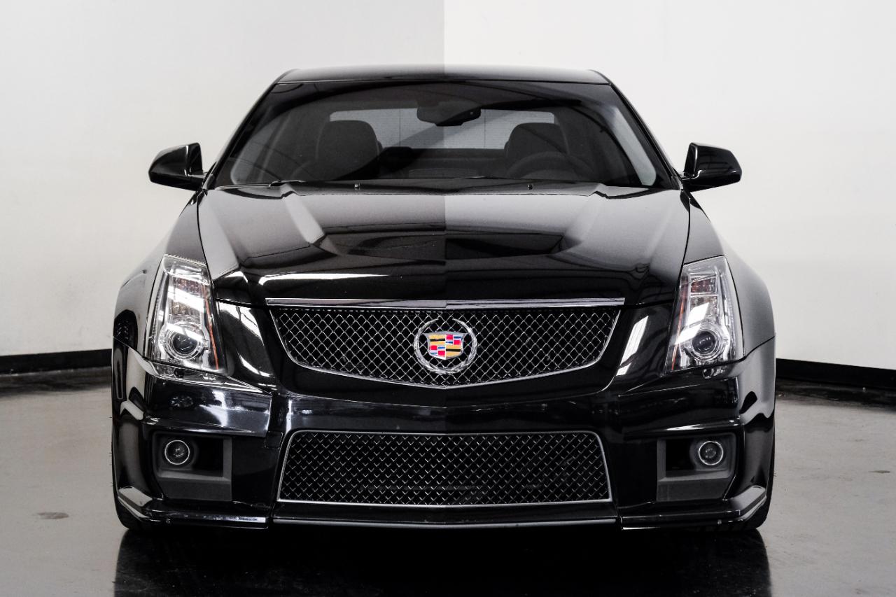 Cadillac CTS-V Sedan 4dr Sdn 2012