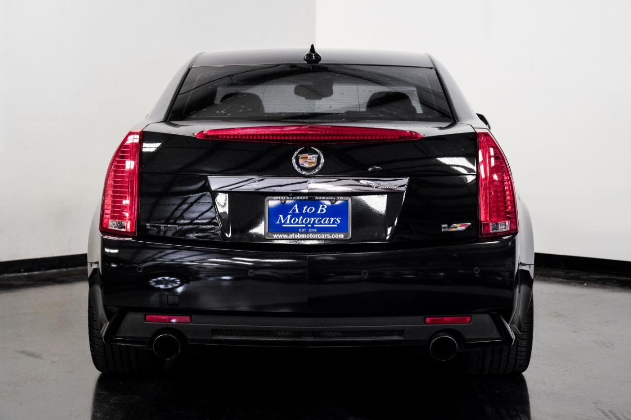 Cadillac CTS-V Sedan 4dr Sdn 2012