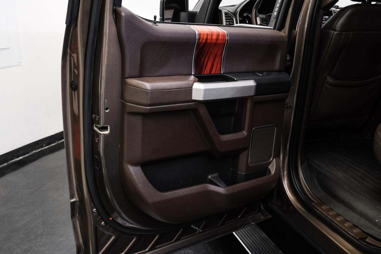 Ford F-150 4WD SuperCrew 145" King Ranch 2015