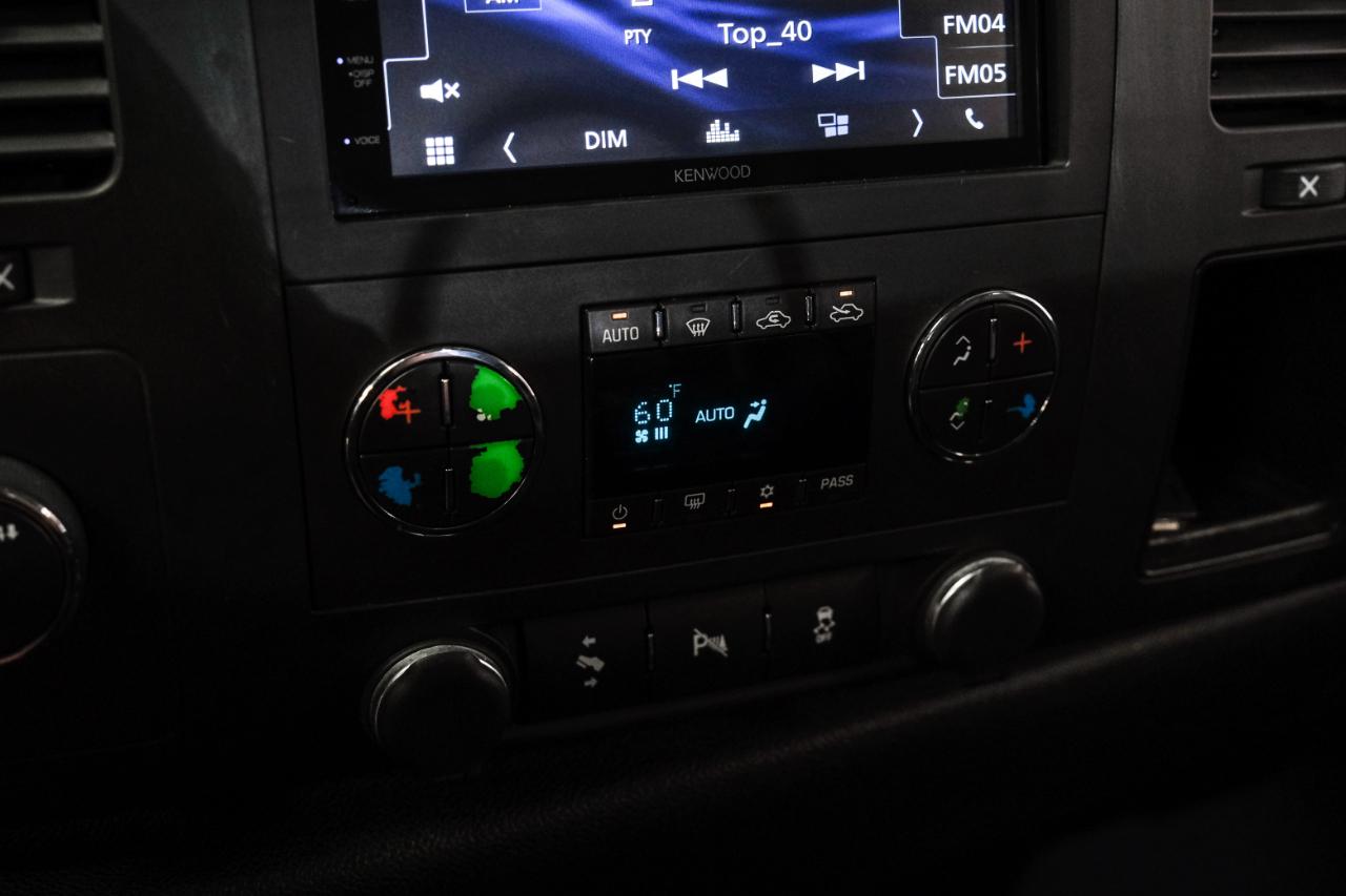 GMC Sierra 1500 4WD Crew Cab 143.5" SLE 2013