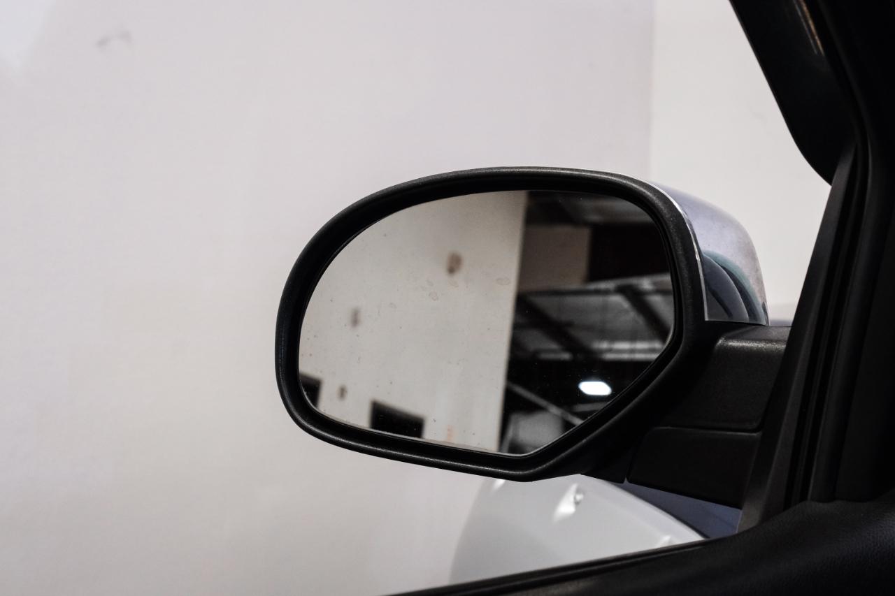 GMC Sierra 1500 4WD Crew Cab 143.5" SLE 2013