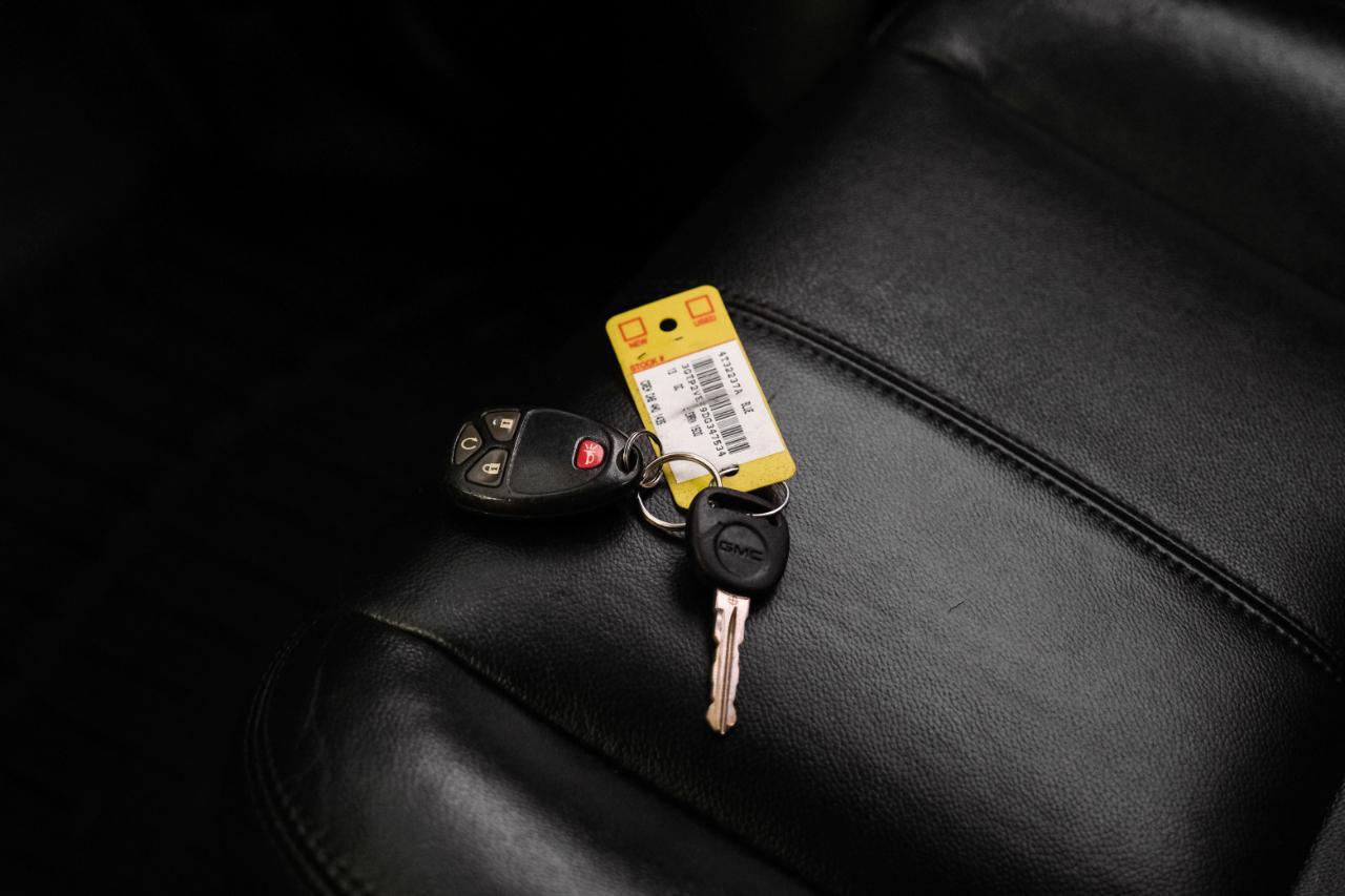 GMC Sierra 1500 4WD Crew Cab 143.5" SLE 2013