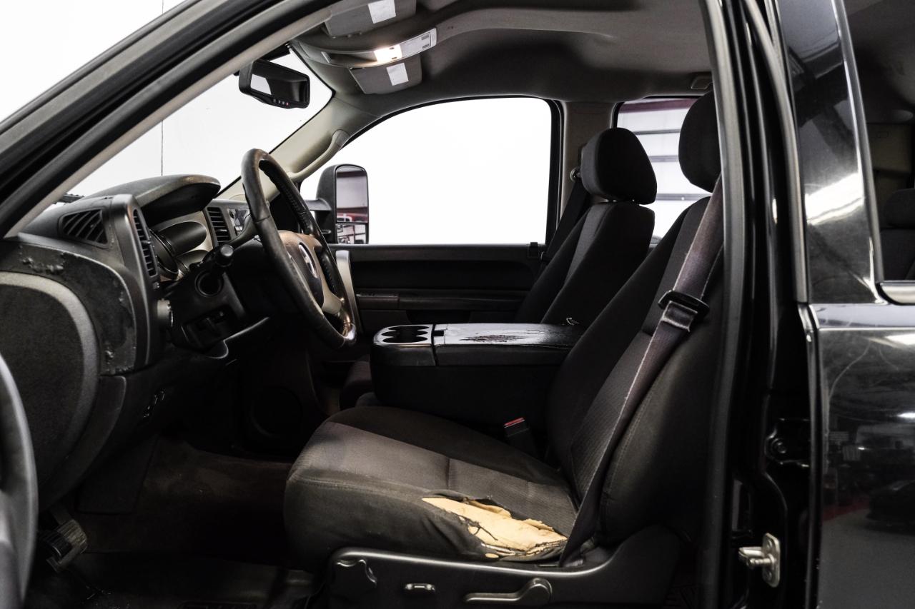 Chevrolet Silverado 3500HD 2WD Crew Cab 167.7" LT 2014