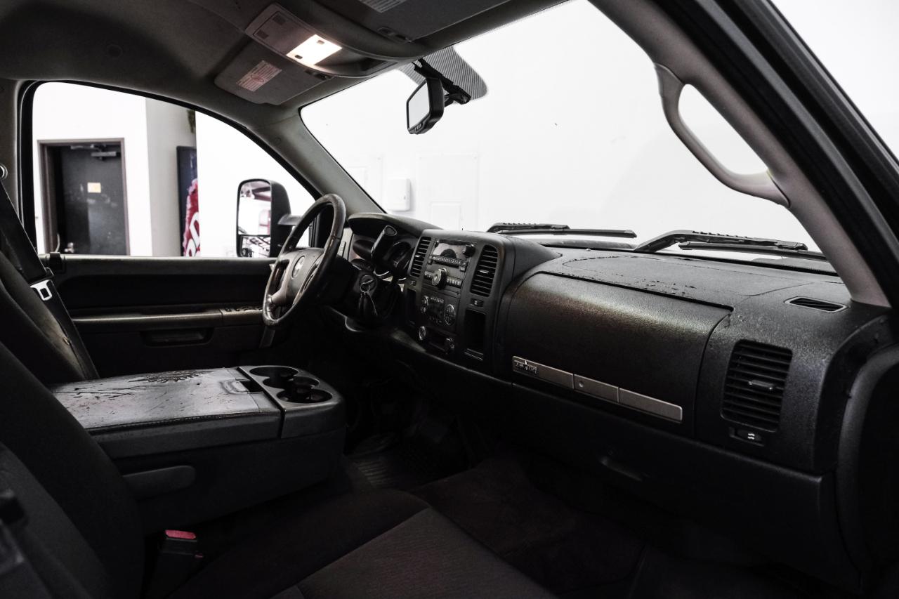 Chevrolet Silverado 3500HD 2WD Crew Cab 167.7" LT 2014