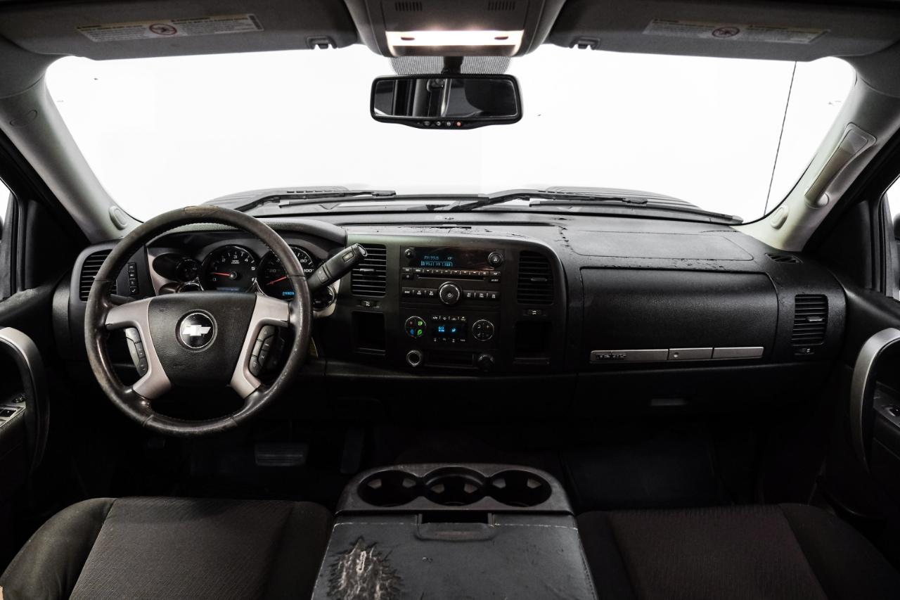 Chevrolet Silverado 3500HD 2WD Crew Cab 167.7" LT 2014