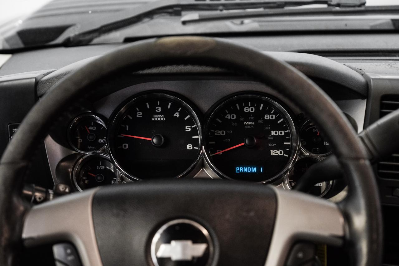 Chevrolet Silverado 3500HD 2WD Crew Cab 167.7" LT 2014