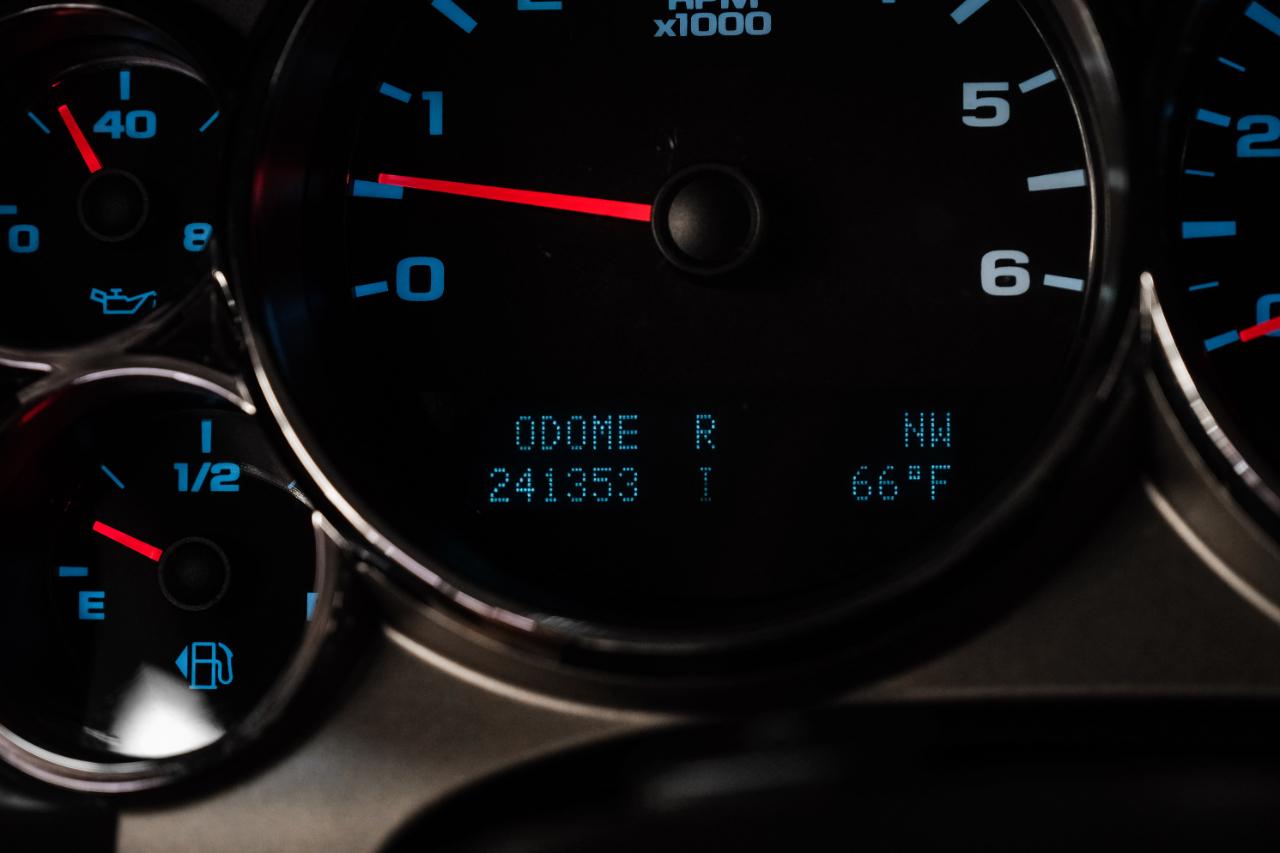 Chevrolet Silverado 3500HD 2WD Crew Cab 167.7" LT 2014