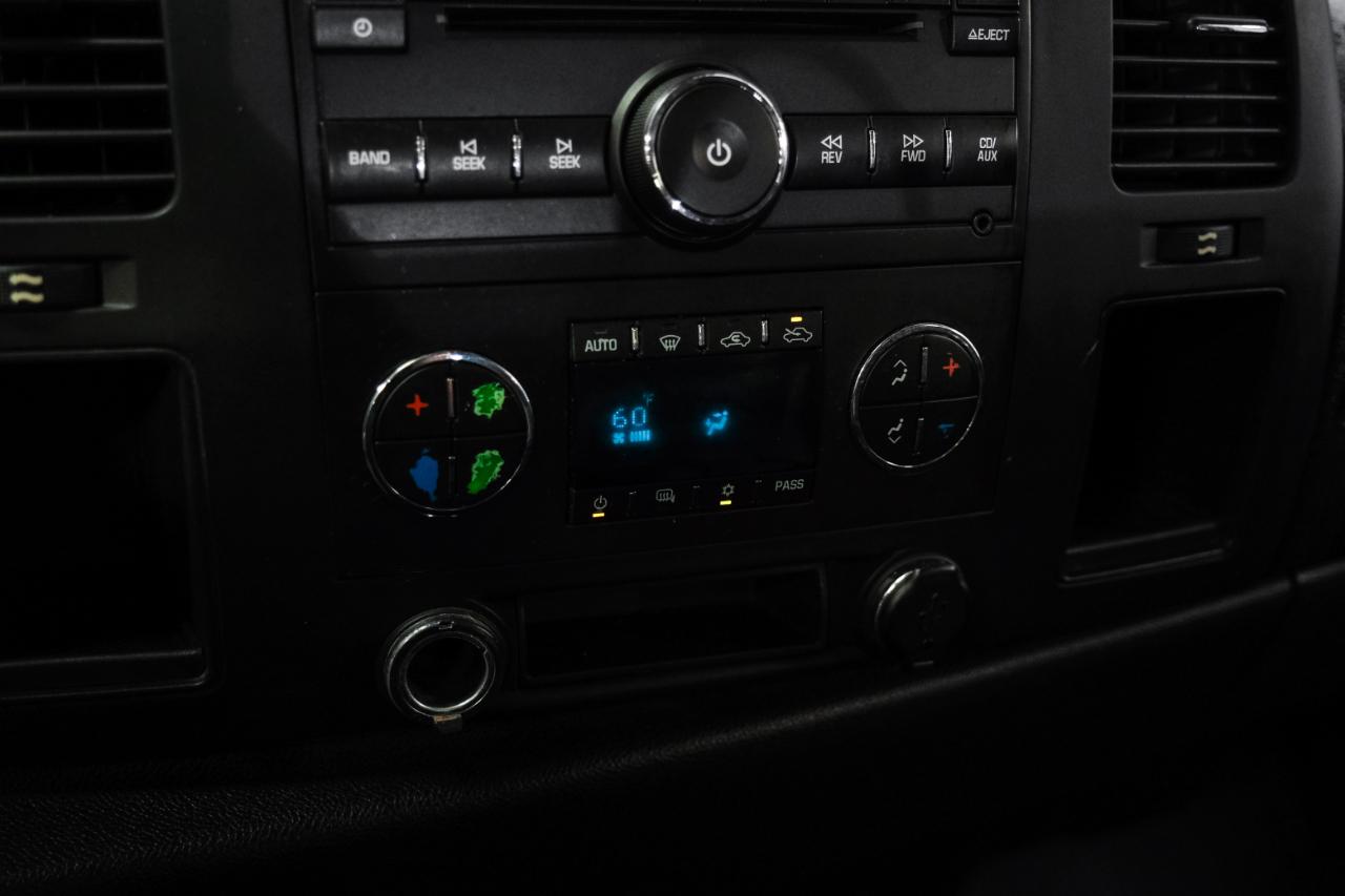 Chevrolet Silverado 3500HD 2WD Crew Cab 167.7" LT 2014