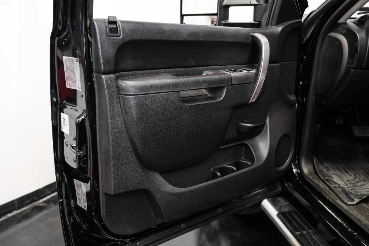 Chevrolet Silverado 3500HD 2WD Crew Cab 167.7" LT 2014