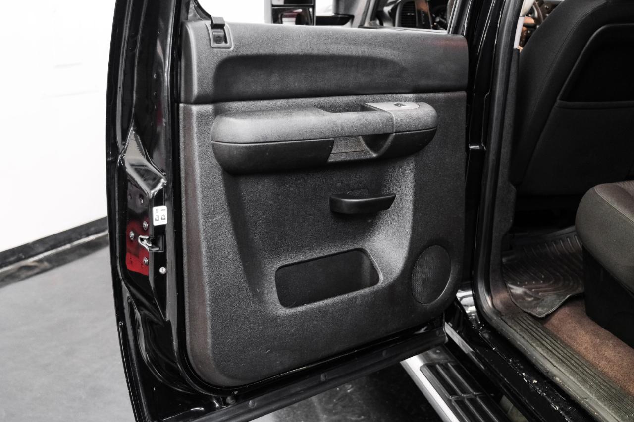 Chevrolet Silverado 3500HD 2WD Crew Cab 167.7" LT 2014