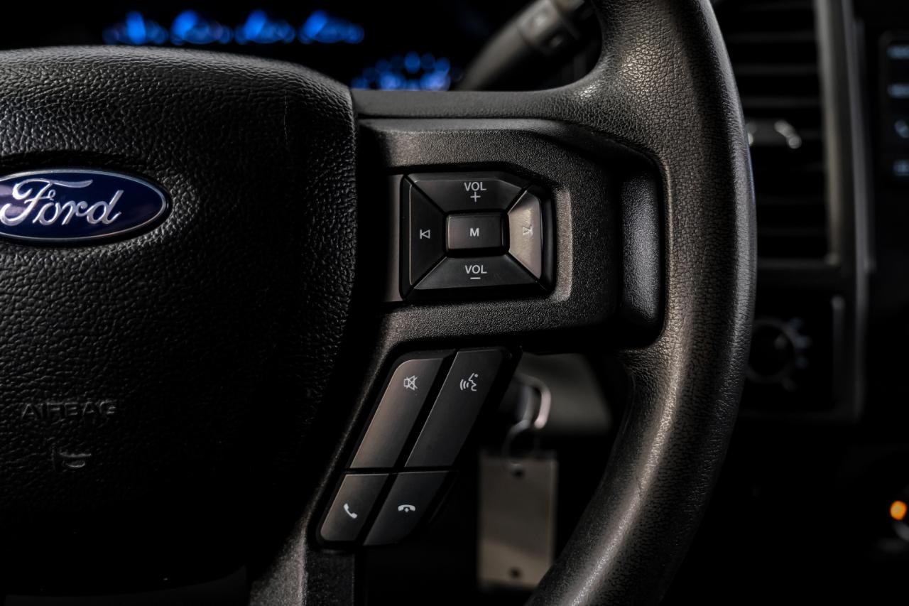 Ford Super Duty F-350 DRW XL 4WD Crew Cab 179" WB 60" CA 2021