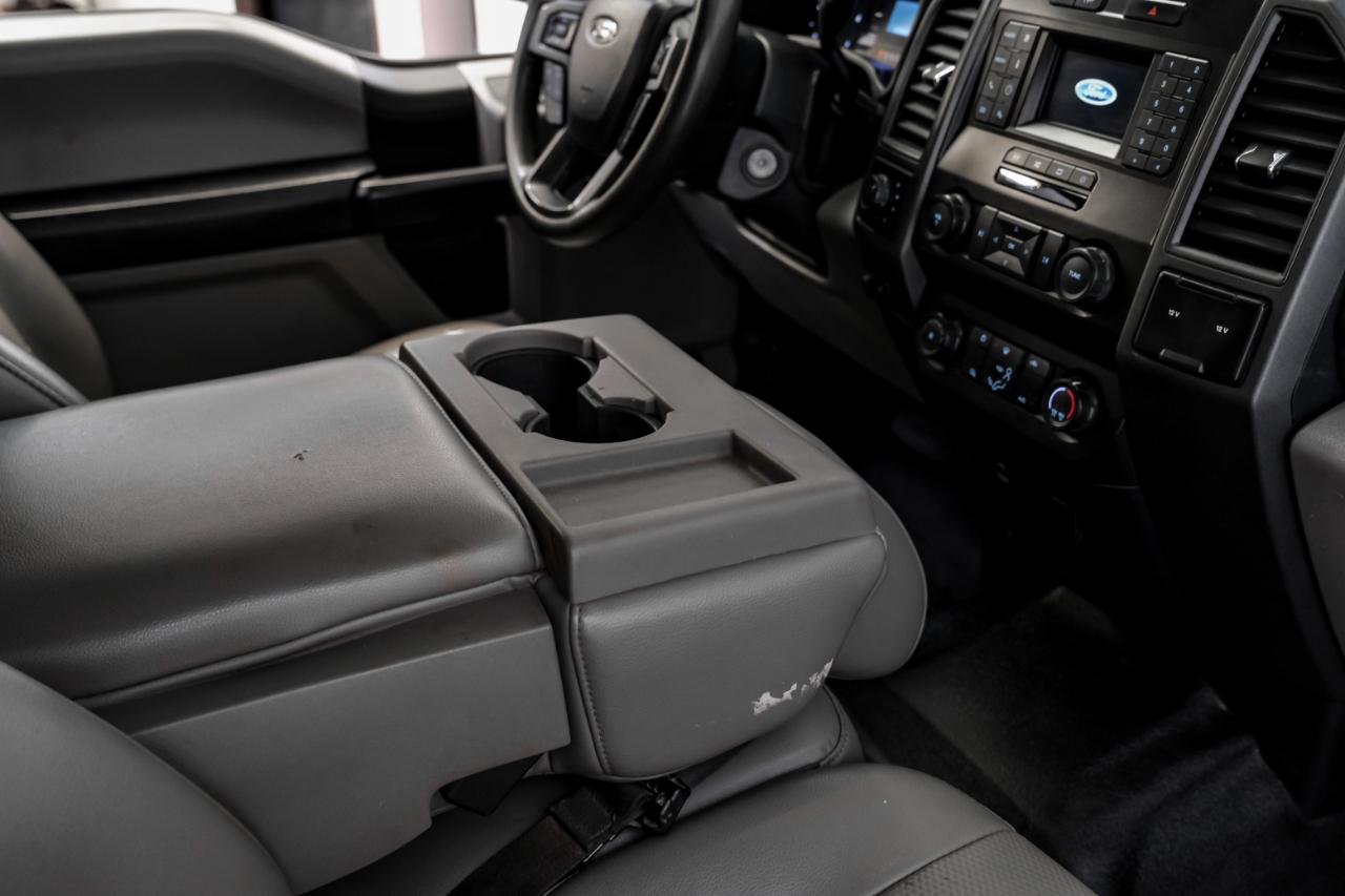 Ford Super Duty F-350 DRW XL 4WD Crew Cab 179" WB 60" CA 2021