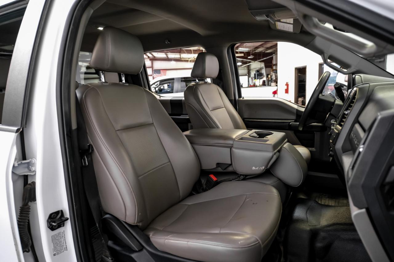 Ford Super Duty F-350 DRW XL 4WD Crew Cab 179" WB 60" CA 2021