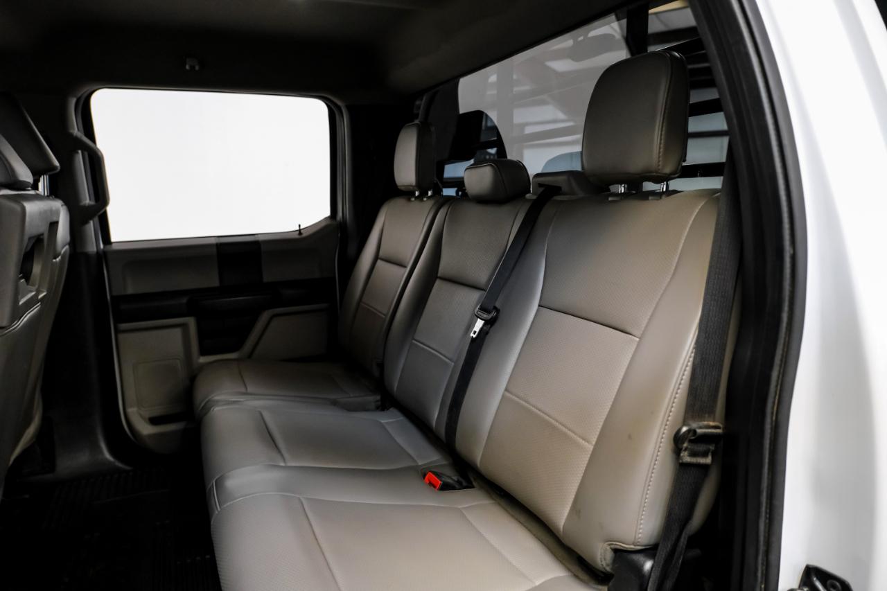 Ford Super Duty F-350 DRW XL 4WD Crew Cab 179" WB 60" CA 2021