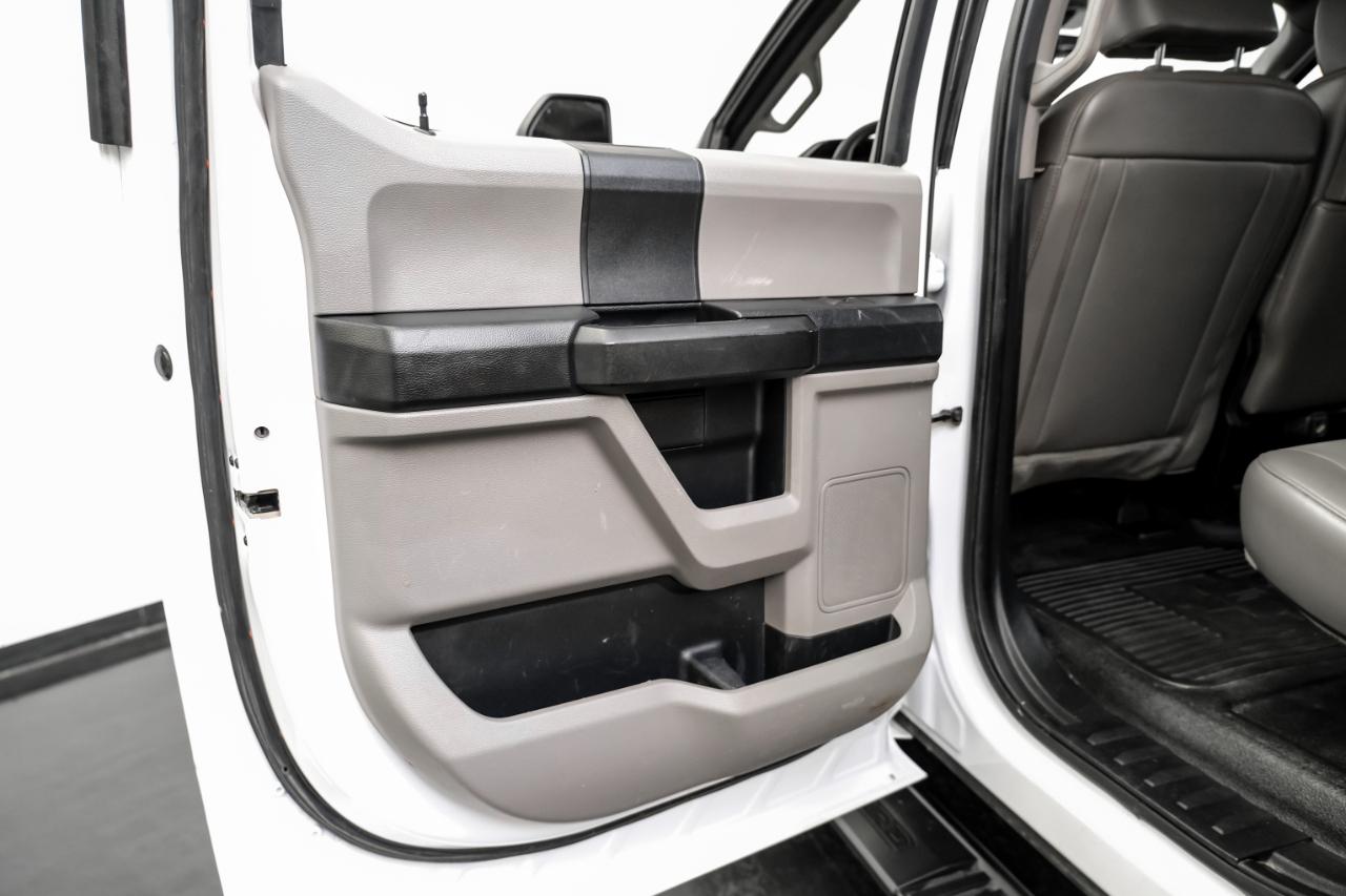 Ford Super Duty F-350 DRW XL 4WD Crew Cab 179" WB 60" CA 2021