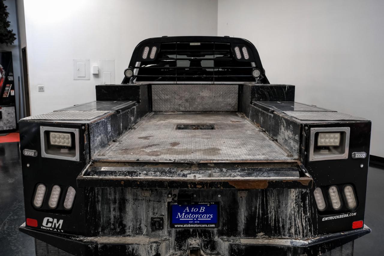 Ford Super Duty F-350 DRW XL 4WD Crew Cab 179" WB 60" CA 2021