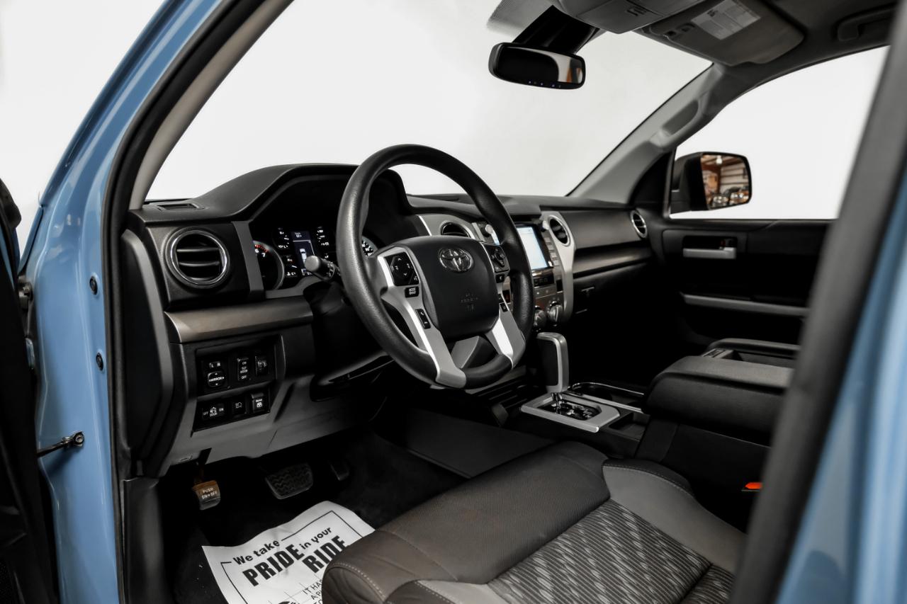 Toyota Tundra 4WD SR5 CrewMax 5.5' Bed 5.7L (Natl) 2020