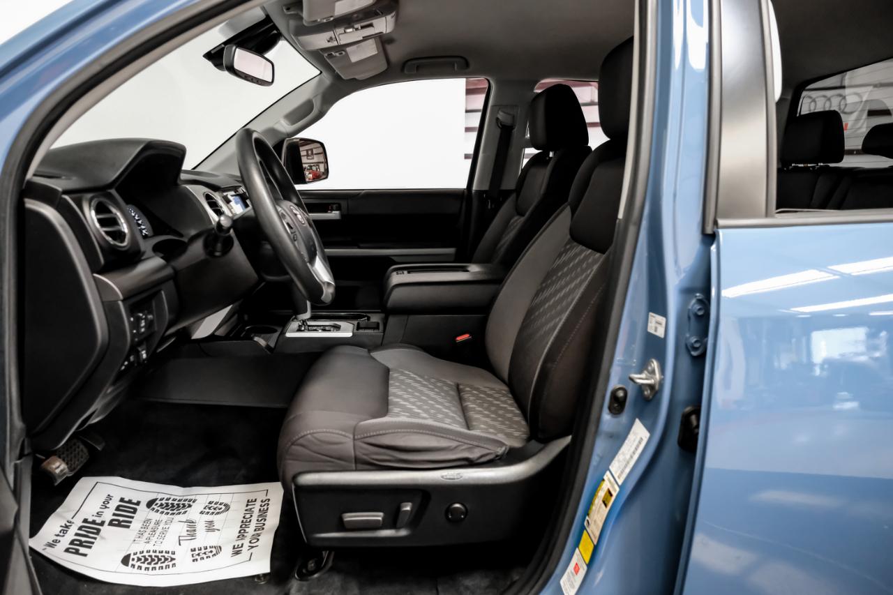 Toyota Tundra 4WD SR5 CrewMax 5.5' Bed 5.7L (Natl) 2020