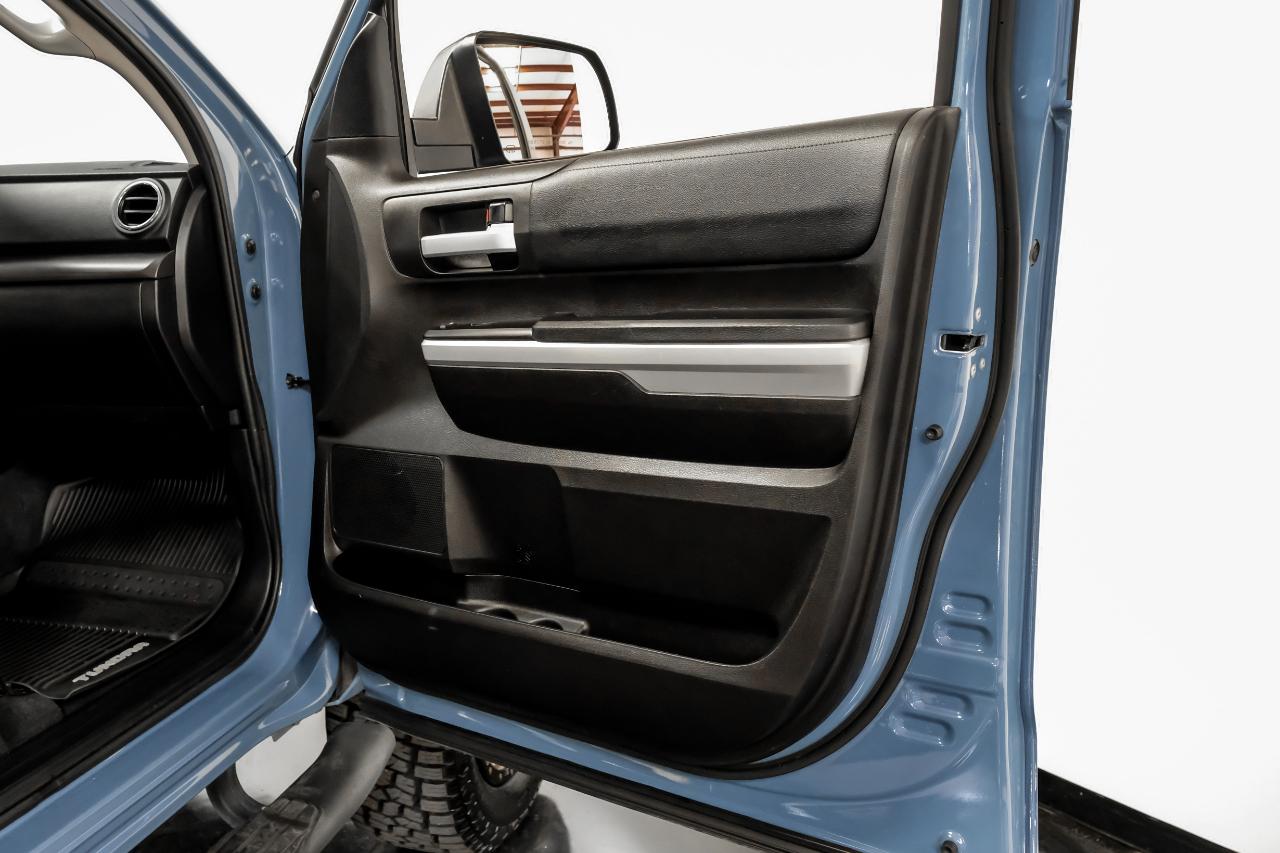 Toyota Tundra 4WD SR5 CrewMax 5.5' Bed 5.7L (Natl) 2020