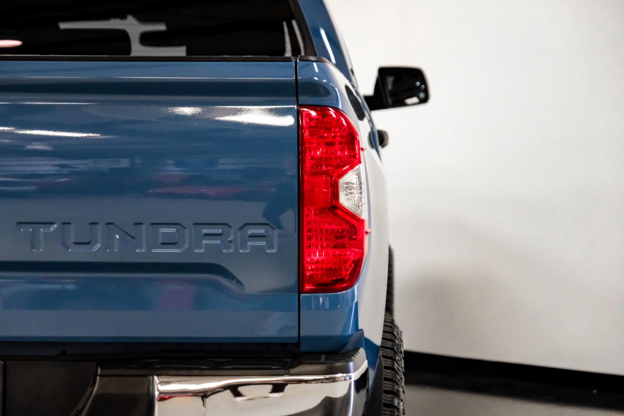 Toyota Tundra 4WD SR5 CrewMax 5.5' Bed 5.7L (Natl) 2020