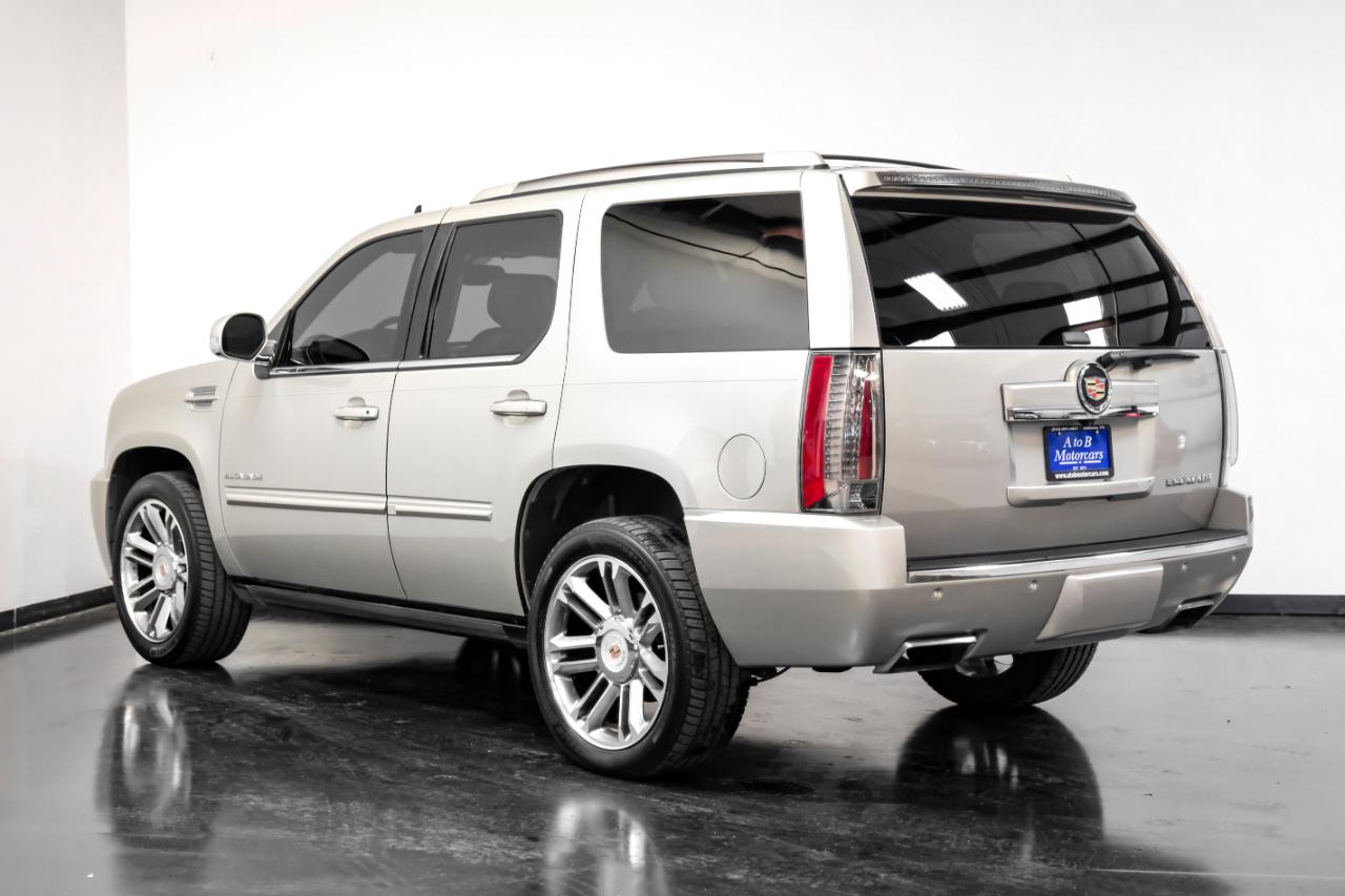 Cadillac Escalade 2WD 4dr Premium 2014