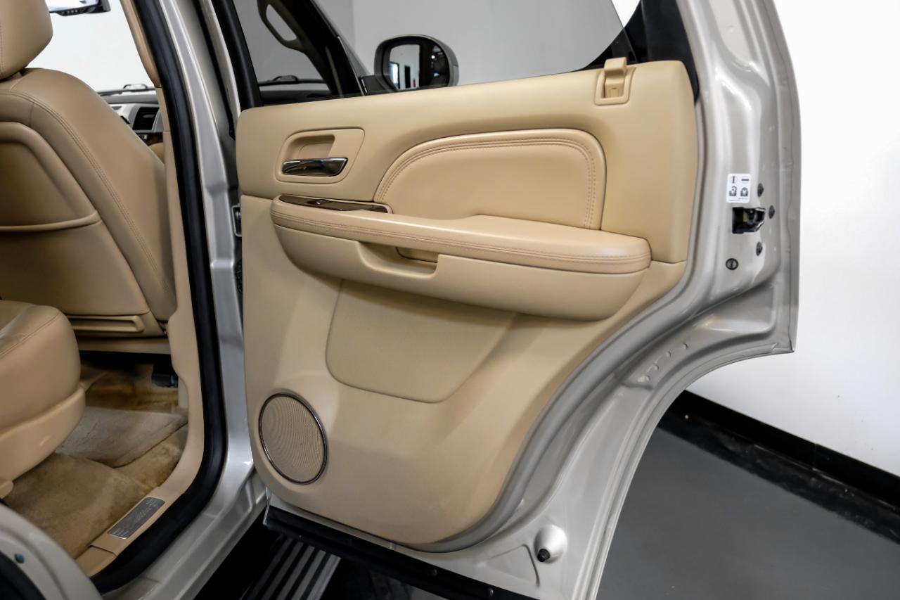 Cadillac Escalade 2WD 4dr Premium 2014