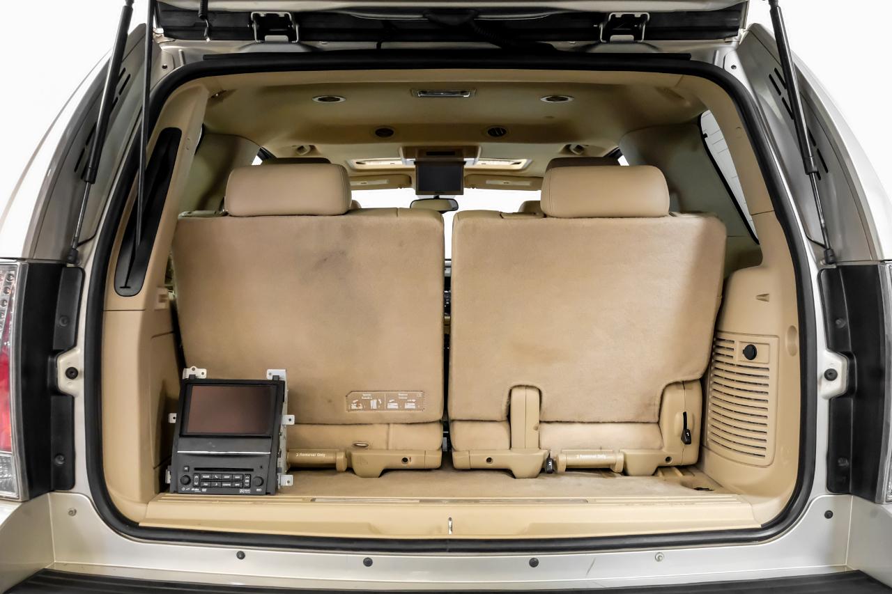 Cadillac Escalade 2WD 4dr Premium 2014