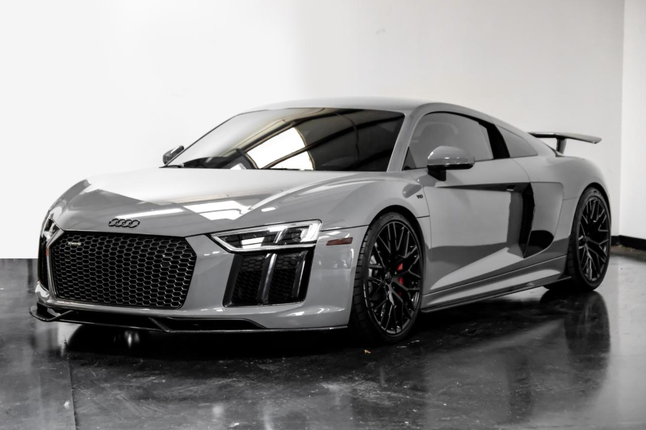Audi R8 Coupe V10 quattro AWD 2017