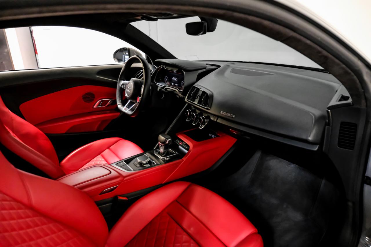 Audi R8 Coupe V10 quattro AWD 2017