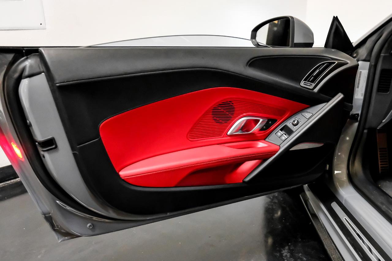 Audi R8 Coupe V10 quattro AWD 2017