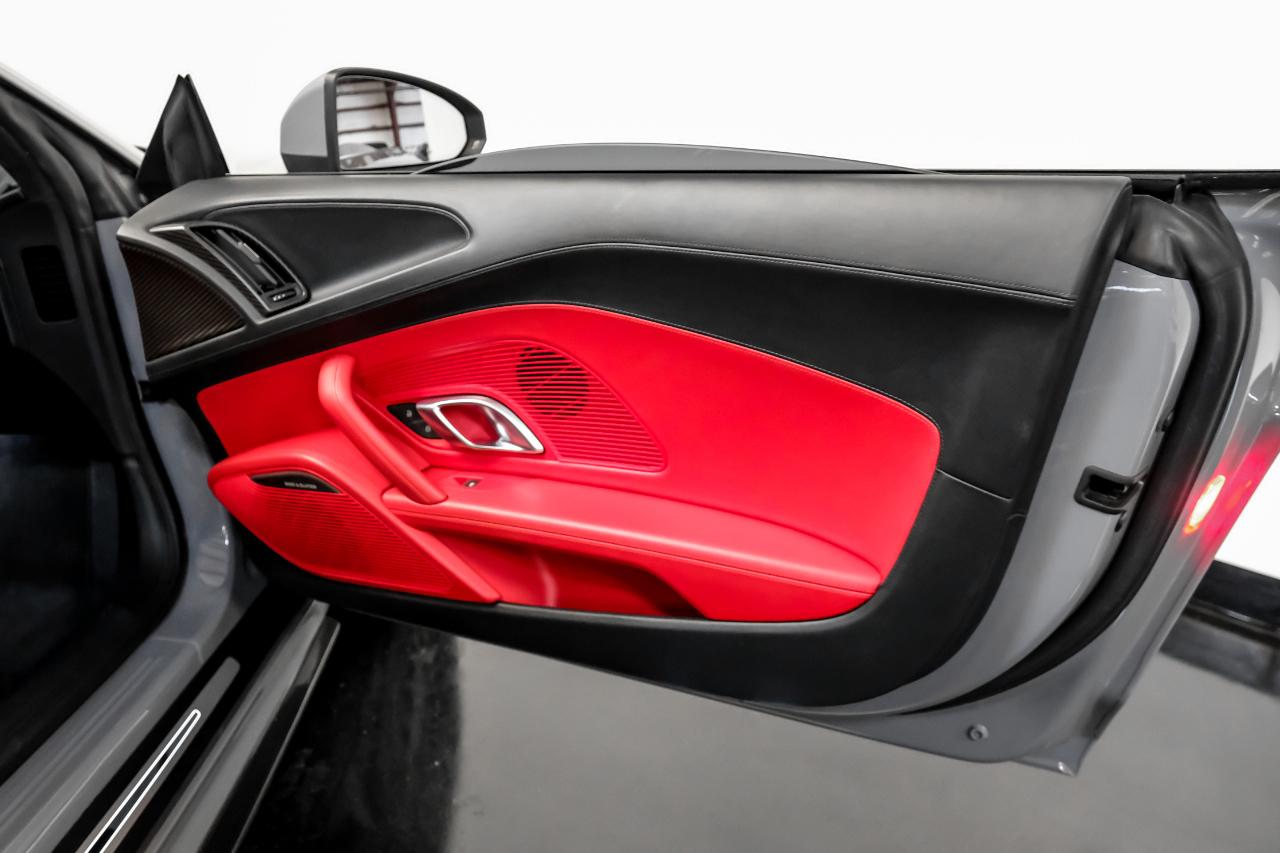 Audi R8 Coupe V10 quattro AWD 2017