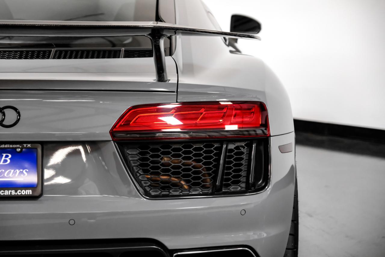 Audi R8 Coupe V10 quattro AWD 2017