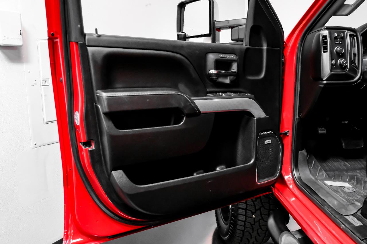 Chevrolet Silverado 2500HD 4WD Crew Cab 153.7" LTZ 2019