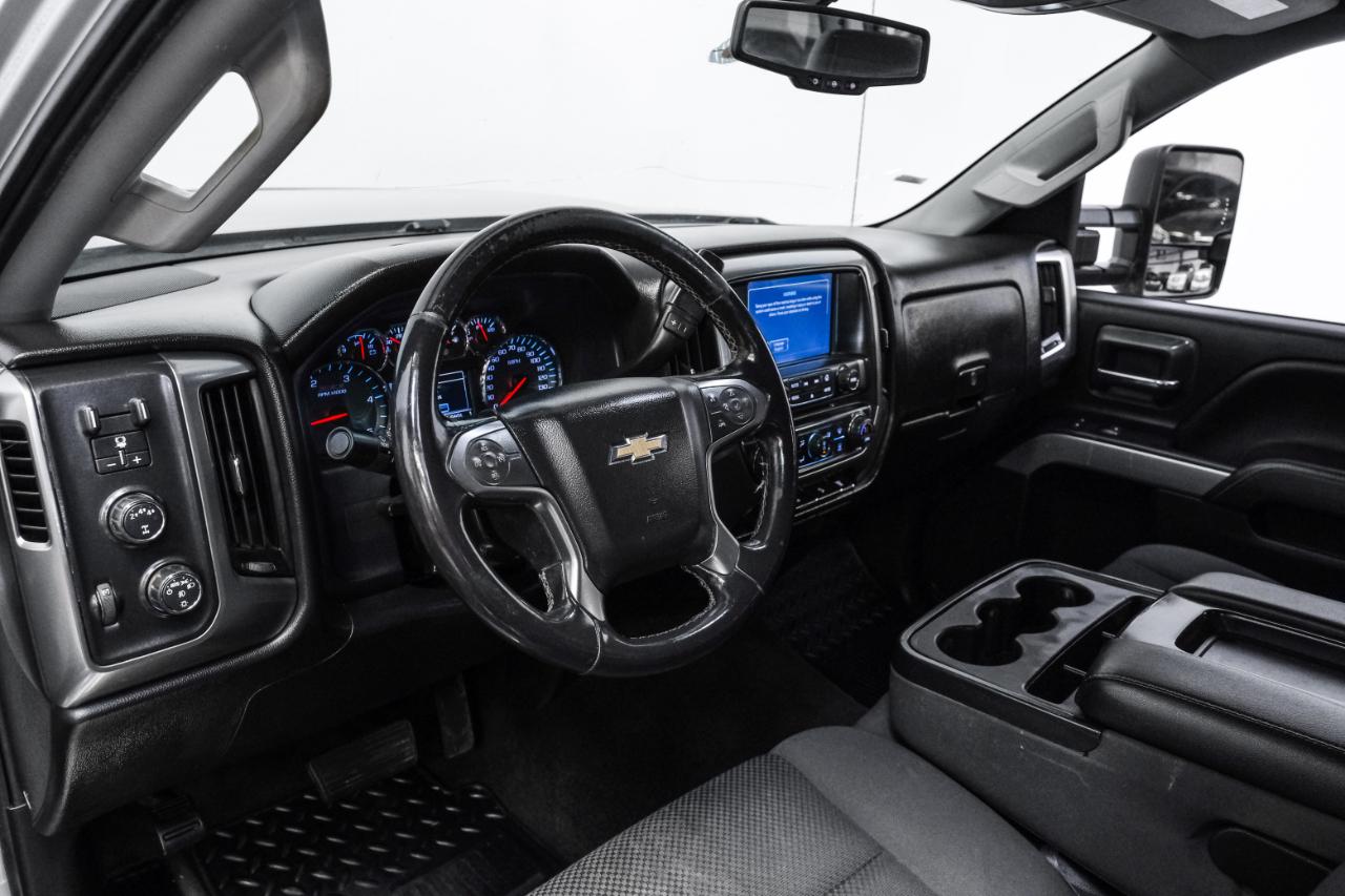 Chevrolet Silverado 2500HD 4WD Crew Cab 153.7" LT 2017