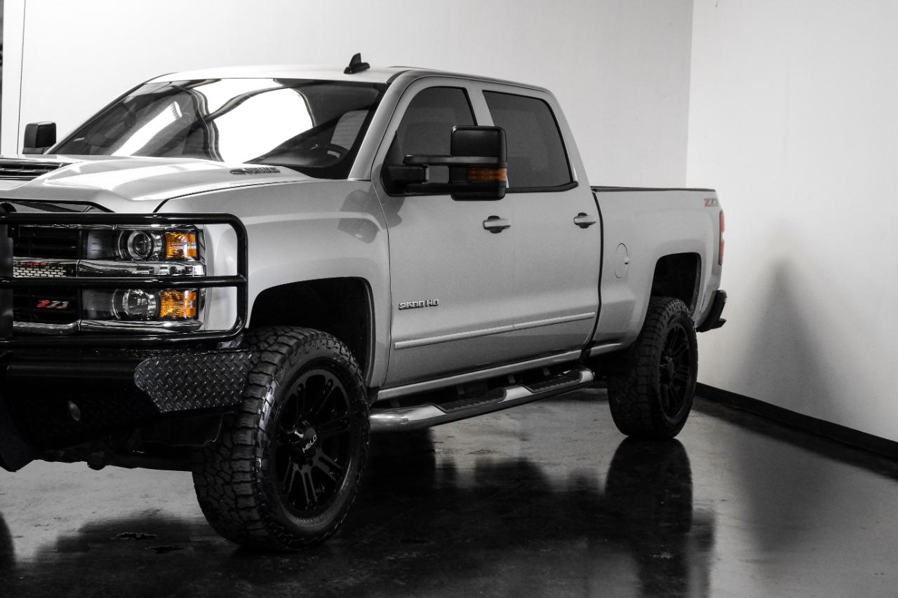 Chevrolet Silverado 2500HD 4WD Crew Cab 153.7" LT 2017