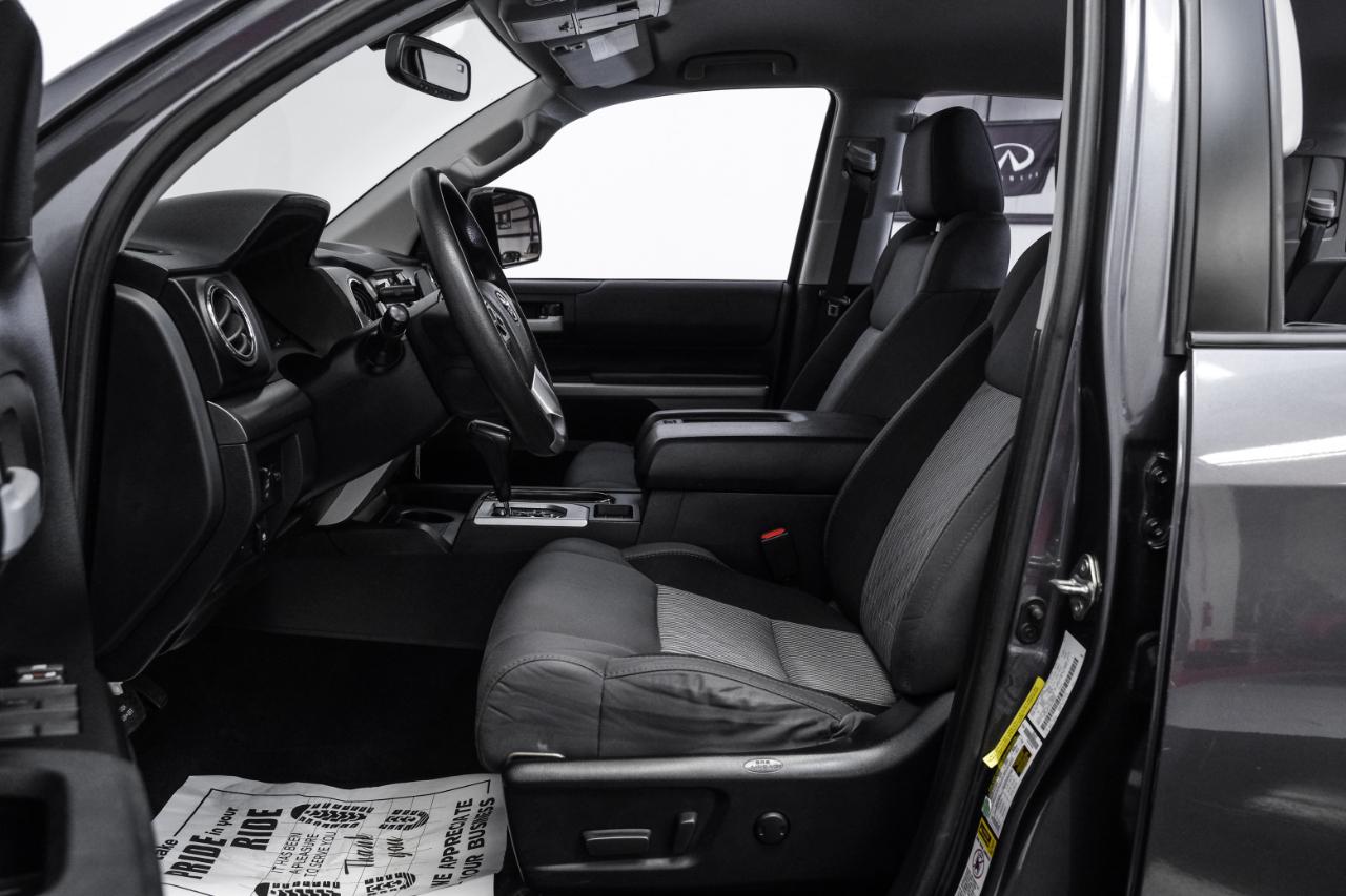 Toyota Tundra 4WD SR5 CrewMax 5.5' Bed 5.7L (Natl) 2017