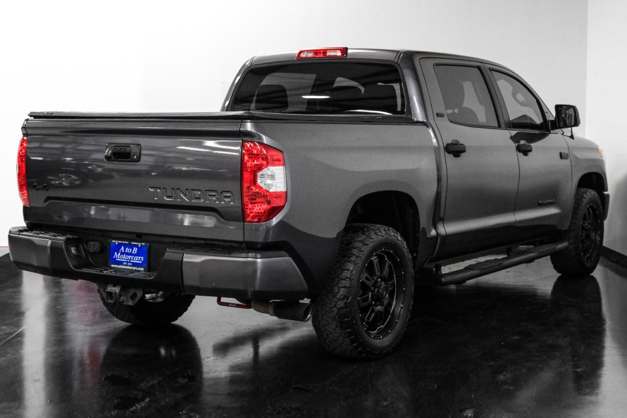 Toyota Tundra 4WD SR5 CrewMax 5.5' Bed 5.7L (Natl) 2017